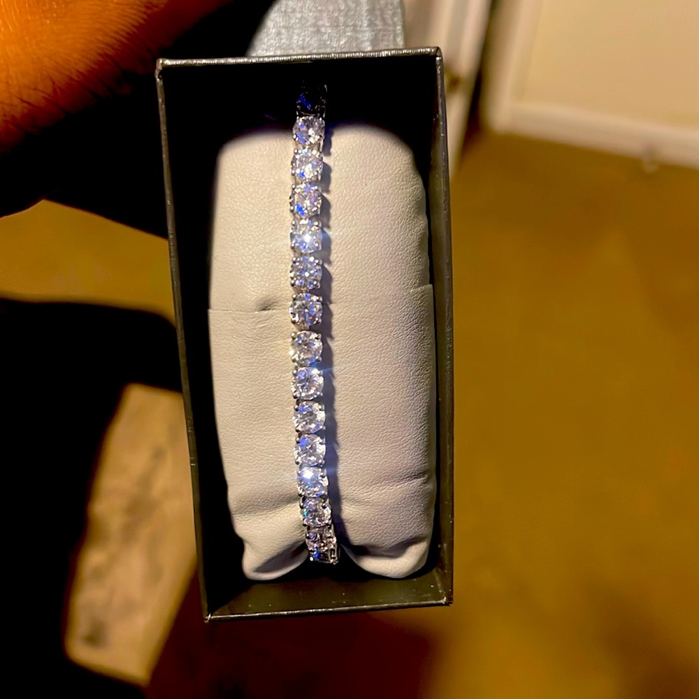 A silver diamond bracelet